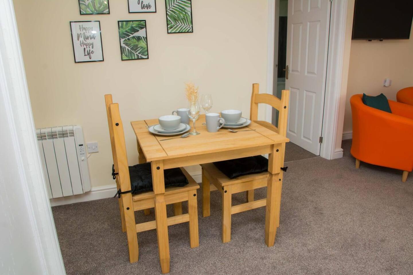 Appartamento Orange Lilly In Stroud With Free Parking Esterno foto