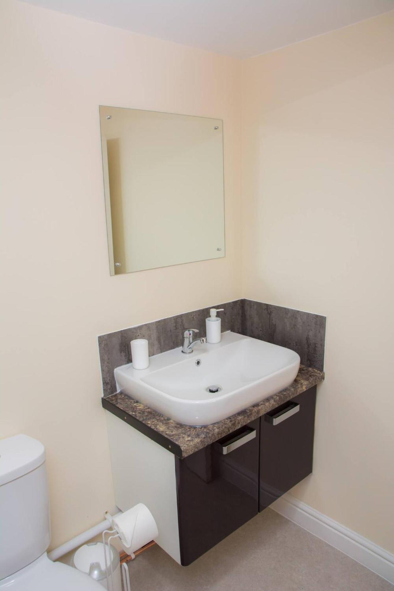 Appartamento Orange Lilly In Stroud With Free Parking Esterno foto